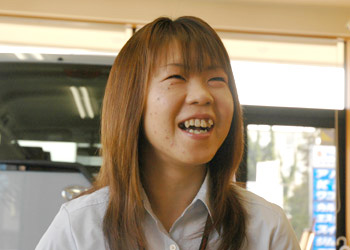 高根沢 真希メイン写真